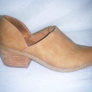 Cynthia Rowley Slip on Booties